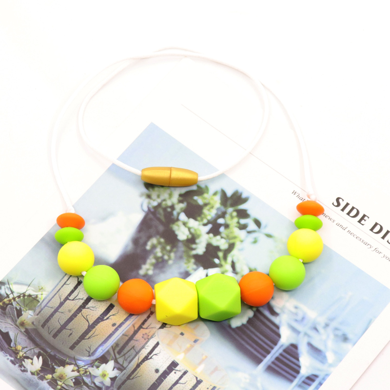Collier de dentition pour bébé - Baby Nursery Hospital avis et prix