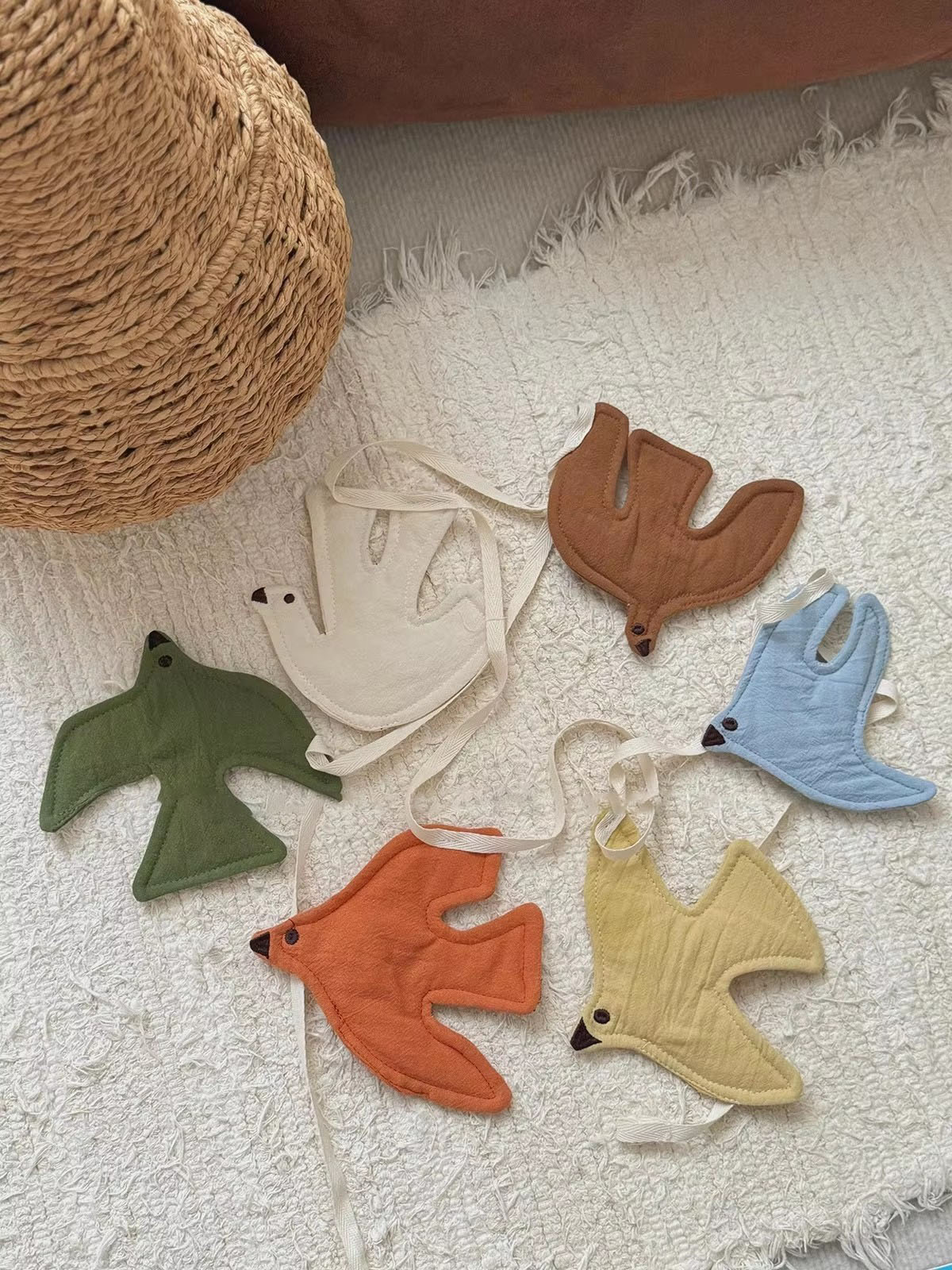 Guirlande de drapeaux en tissu - Baby Nursery Ideas avis et prix
